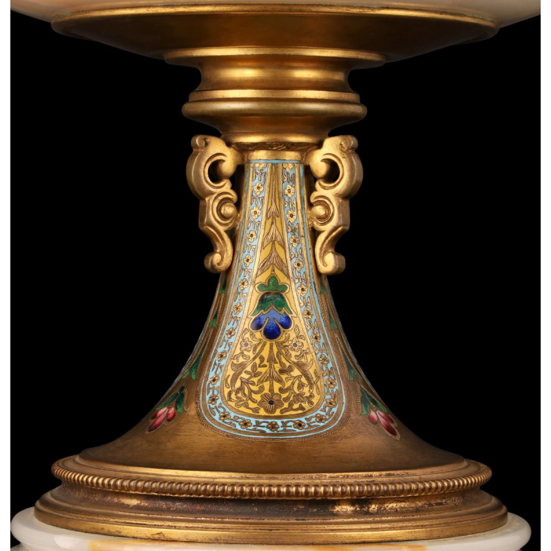 Coupe en onyx et bronze doré aux émaux polychromes, Napoléon III / IIIe République, ca 1880