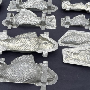 Belangrijke set antieke metalen chocoladevormen, begin 20e eeuw