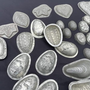 Belangrijke set antieke metalen chocoladevormen, begin 20e eeuw