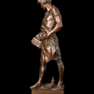 Sculpture en bronze "La Science Guidant L'Industrie" de Émile Picault (1833-1915)