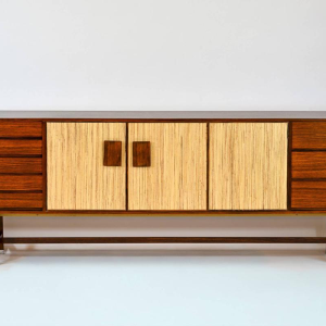 Inger Klingerberg, dressoir van palissanderhout