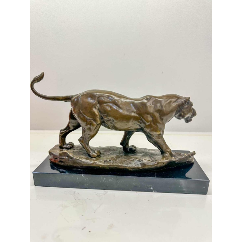 Sculpture of a lioness in bronze signed Barye (post-mortem casting)