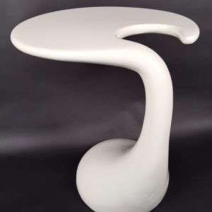 Table d'appoint en polyester, vers 1970