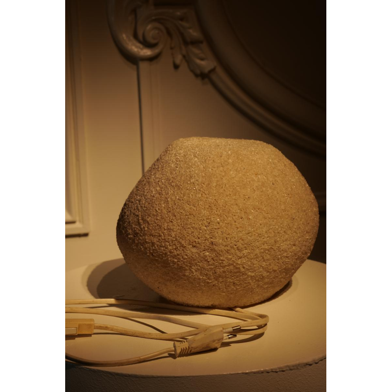 André Cazenave, lampe en résine et poudre de pierre