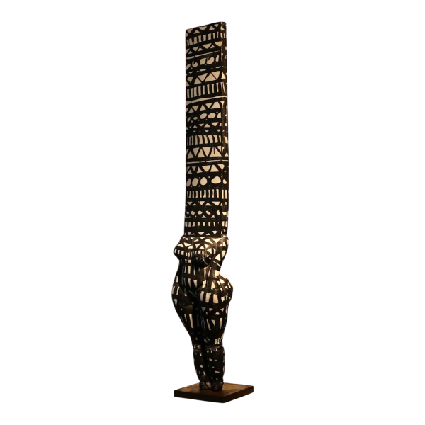 Christian Astuguevielle, sculpture Totem en tissus peint, travail contemporain
