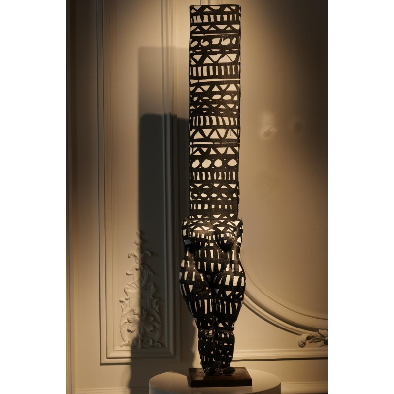 Christian Astuguevielle, Totemsculptuur in beschilderde stof, hedendaags werk