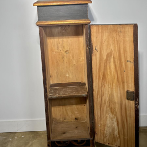 Column or small cabinet in black and gold painted wood, Italy, 19th century