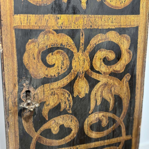 Column or small cabinet in black and gold painted wood, Italy, 19th century