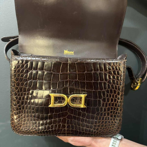 Delvaux, sacoche vintage en croco brun