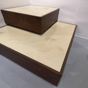 JEF VERBRAK, set de 2 tables basses (tableaux) en bois de Wengé, design moderniste, ca 1970