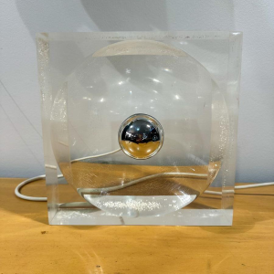Michel Dumas, plexiglas lamp, jaren 70