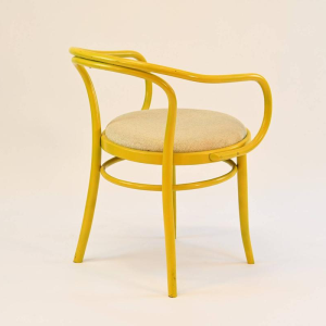 TON, fauteuil van gebogen hout (beuken) en stof, Tsjechoslowakije ca. 1960