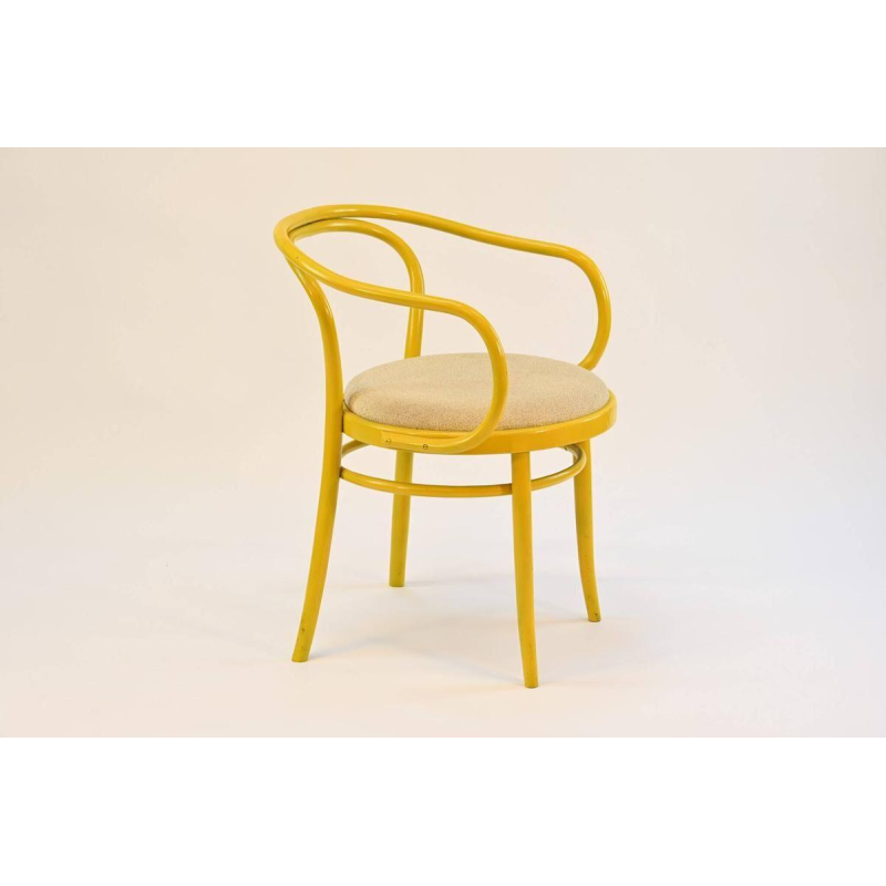 TON, fauteuil van gebogen hout (beuken) en stof, Tsjechoslowakije ca. 1960