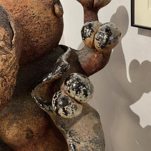 YVES RHAYE, sculpture monumentale en céramique émaillée, surréalisme fantastique, ca 1970