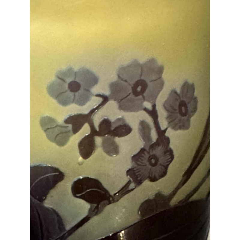 Atelier Émile GALLÉ multilayer glass vase with floral decoration