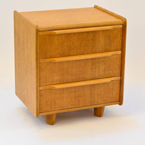 Cees Braakman, small chest of drawers in oak veneer