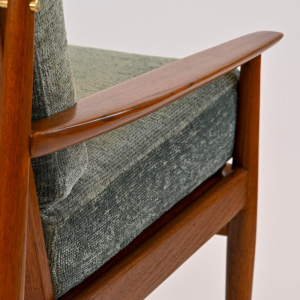 Arne Vodder, geheel gerenoveerde teakhouten fauteuil, ca 1960