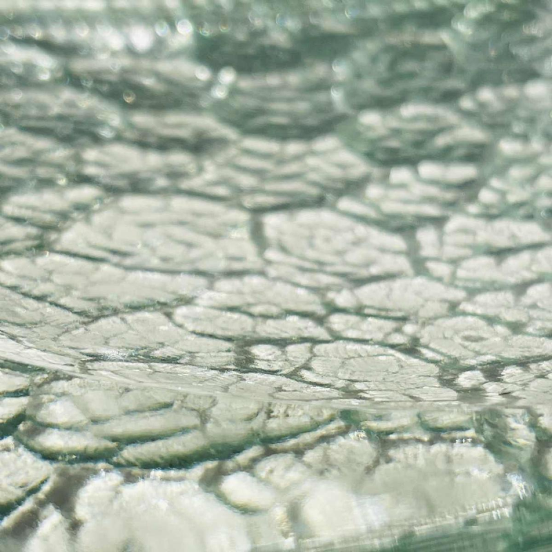 Jacques Adnet, Art Deco sieradenbakje van verchroomd staal en dik, getextureerd glas, 20e eeuw