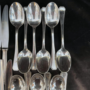 Luc Lanel for Christofle, GALLIA collection, AMERICA Art Deco model in silver-plated metal, 36 pieces