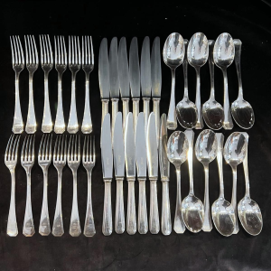 Luc Lanel voor Christofle, GALLIA-collectie, AMERICA Art Deco-model in verzilverd metaal, 36 stuks