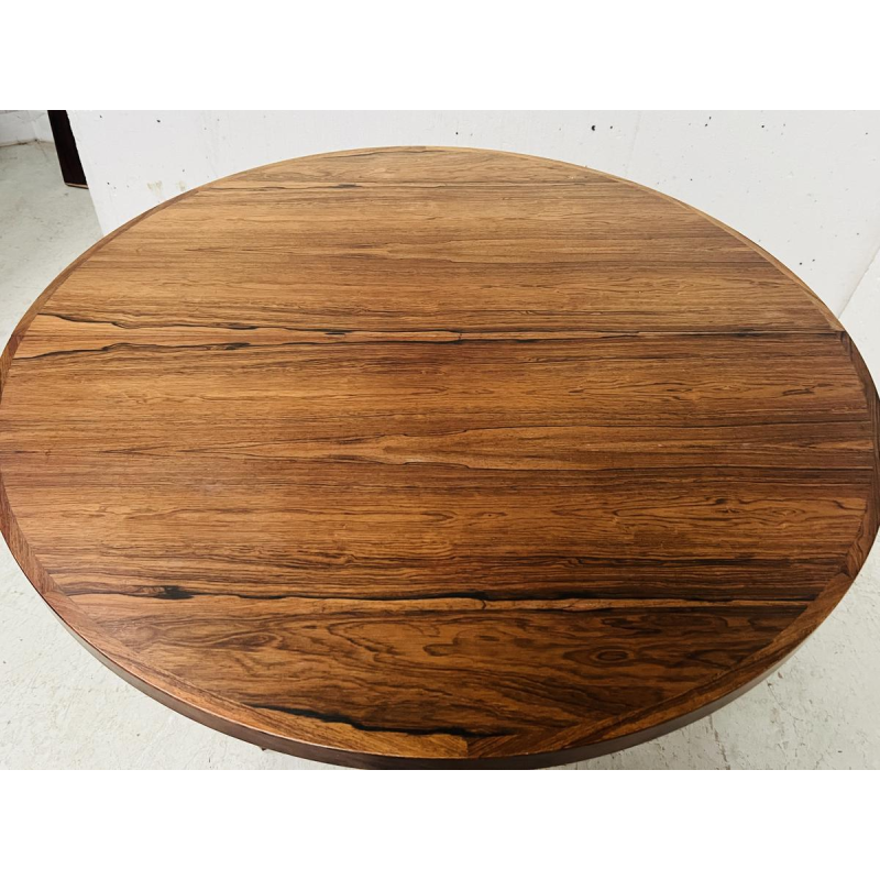John MORTENSEN for HELTBORG MOBLER, round Scandinavian rosewood dining table, ca 1960-70