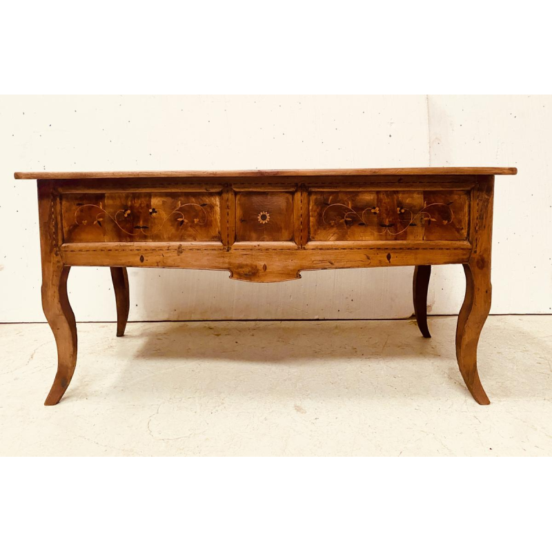 Provinciaal bureau in Lodewijk XV-stijl met lades, massief kersenhout, circa 1900.