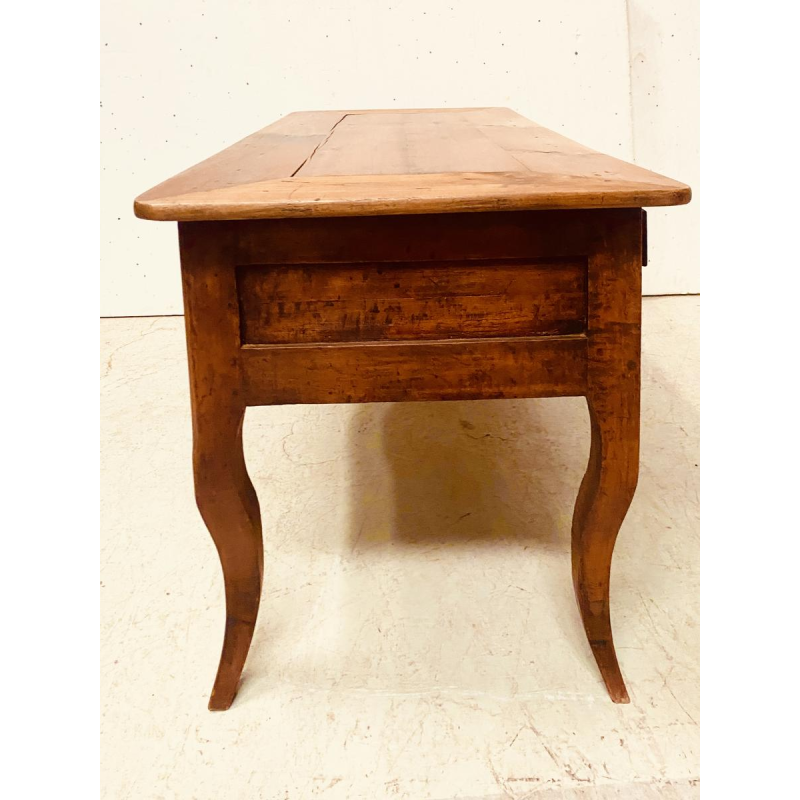 Provinciaal bureau in Lodewijk XV-stijl met lades, massief kersenhout, circa 1900.