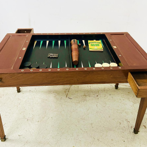 Table à jeux "TRIC -TRAC" d'époque Louis XVI, acajou et placage, XVIIIe siècle