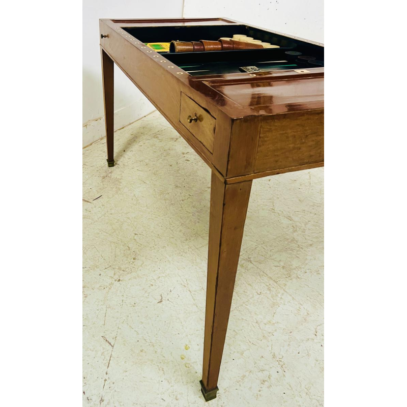 Louis XVI period "TRIC-TRAC" games table, mahogany and veneer, 18th century