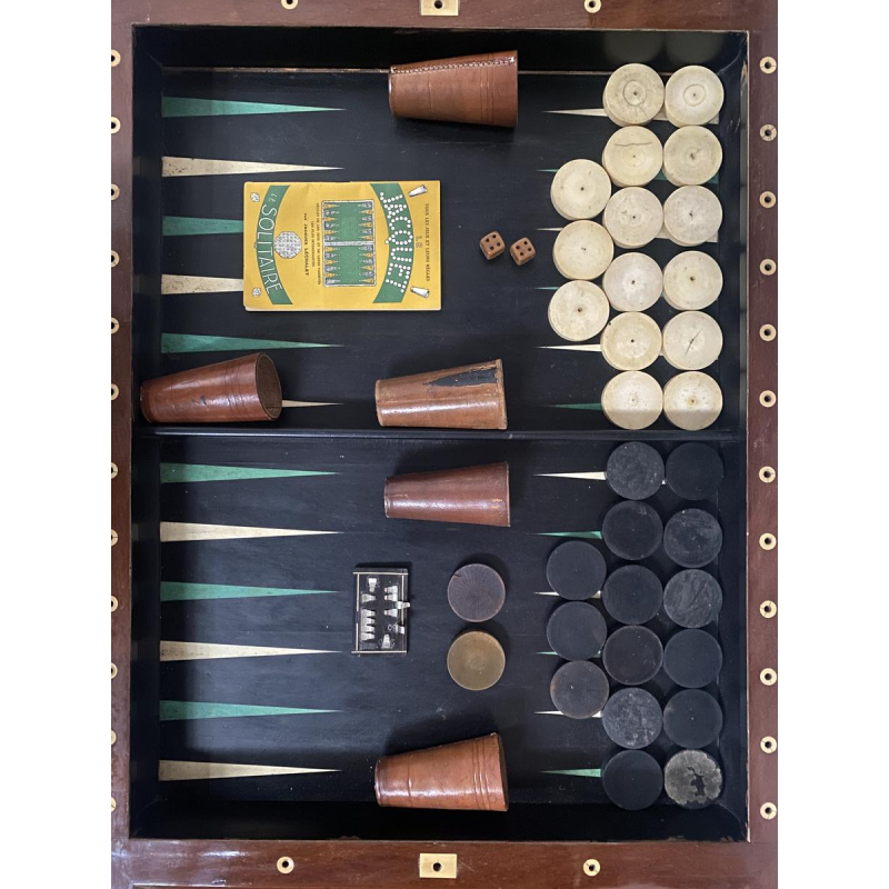 Table à jeux "TRIC -TRAC" d'époque Louis XVI, acajou et placage, XVIIIe siècle