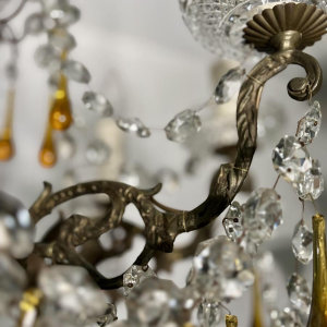 Eight-light chandelier with pendants, in bronze and crystal, amber glass drops, circa 1900