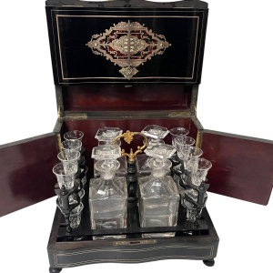 Complete Boulle liquor cabinet, marquetry box, Napoleon III period, 19th century