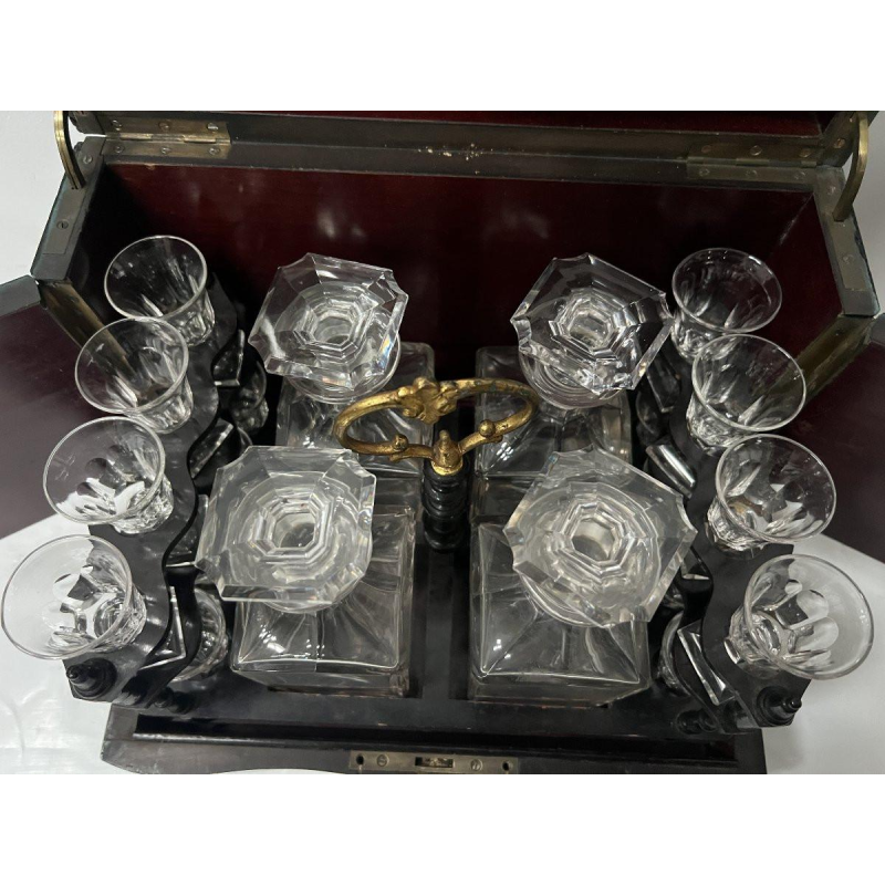 Complete drankkast van Boulle, marqueteriekast, periode Napoleon III, 19e eeuw