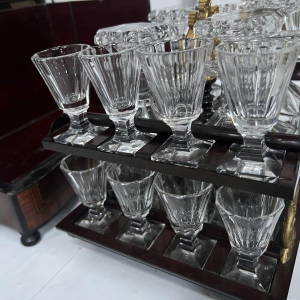 Complete drankkast van Boulle, ingelegd met Napoleon III-marqueterie, 19e eeuw.