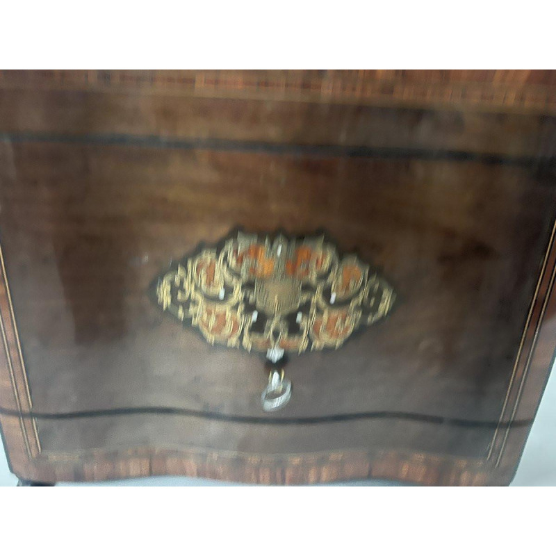 Complete drankkast van Boulle, ingelegd met Napoleon III-marqueterie, 19e eeuw.