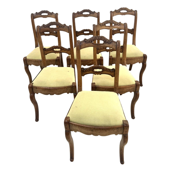 Suite de six chaises de style Louis Philippe en merisier, XIX siècle