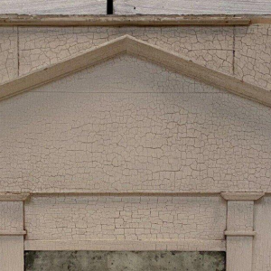 Houten spiegel in Empirestijl met zuilen en kapitelen, gebarsten patina, 19e eeuw