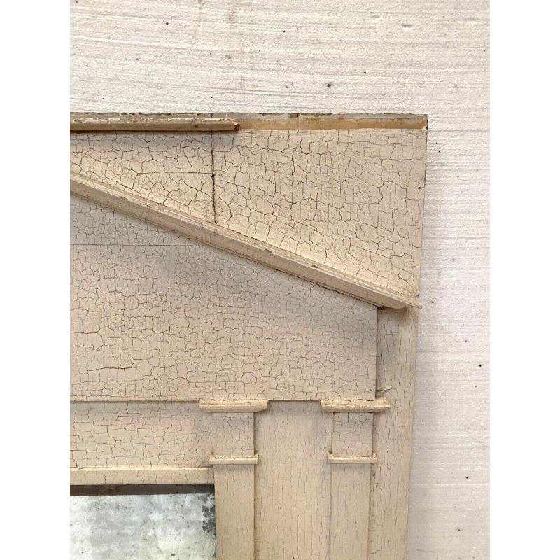 Houten spiegel in Empirestijl met zuilen en kapitelen, gebarsten patina, 19e eeuw