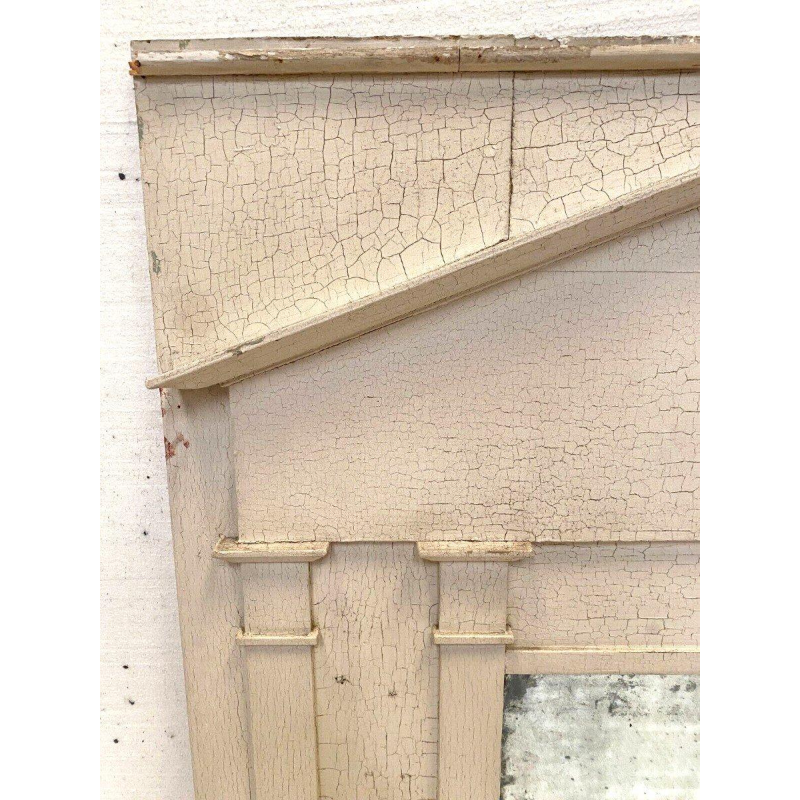 Miroir Empire en bois, colonnes chapiteau, patine craquelée, XIX siècle