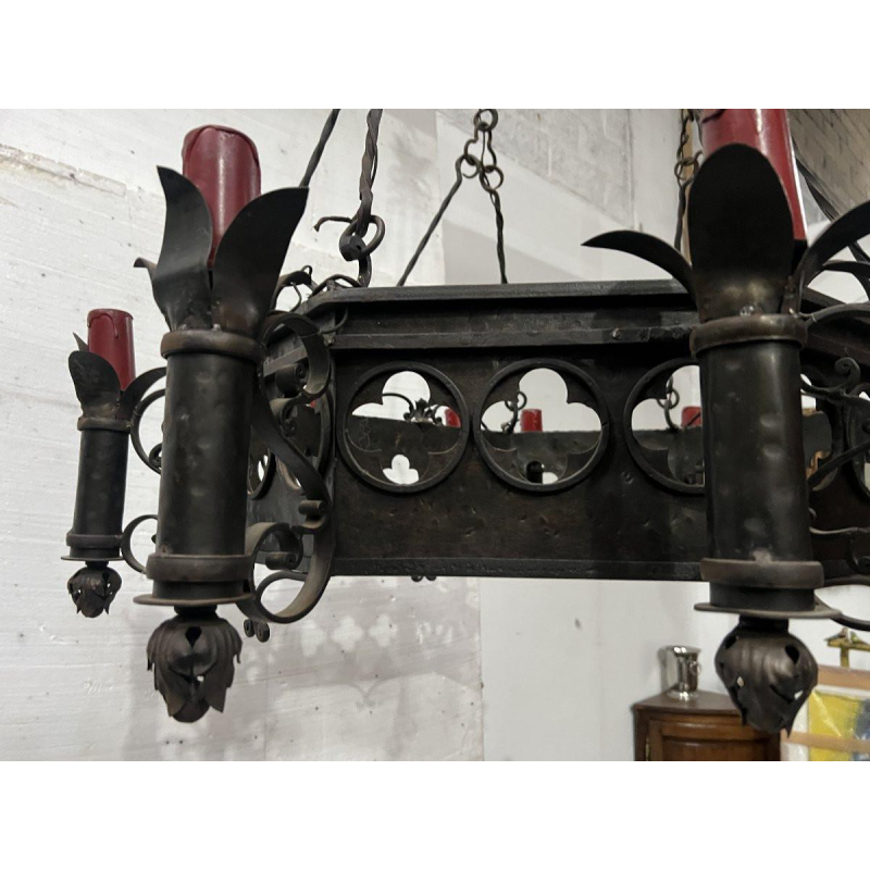 20th century Renaissance-style hammered wrought iron chandelier