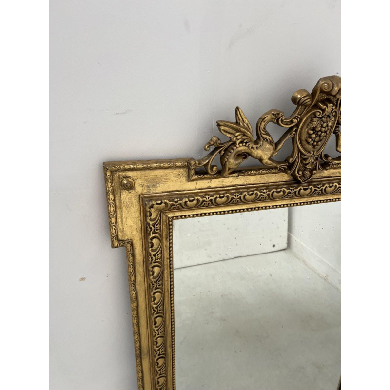 Miroir de style Louis XVI en bois et stuc doré, XIXe siècle