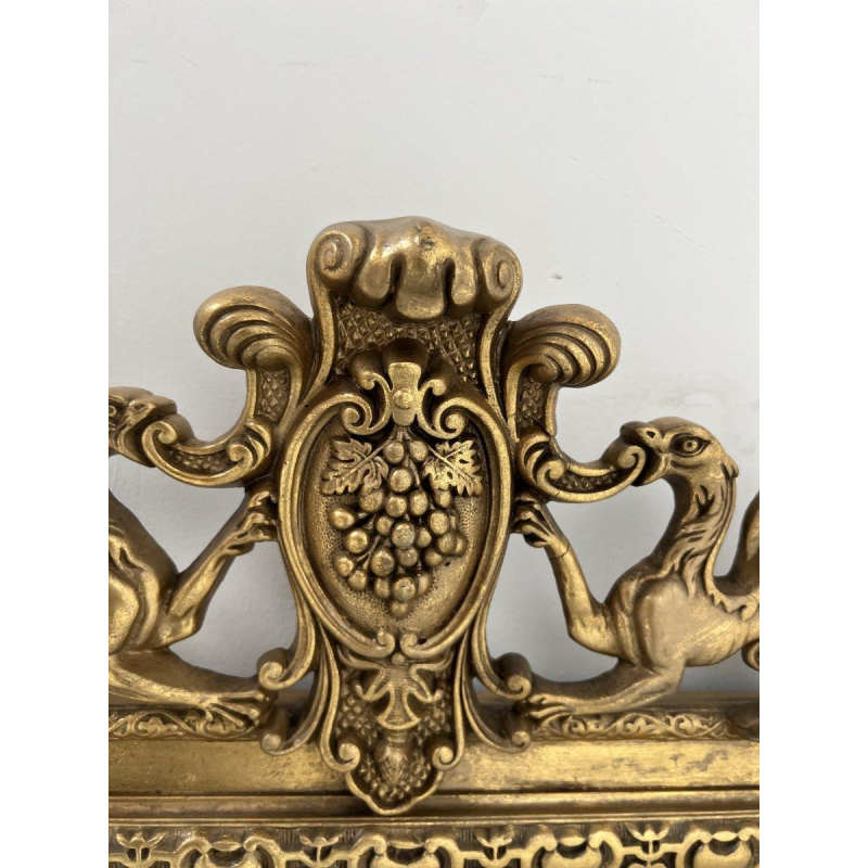 Miroir de style Louis XVI en bois et stuc doré, XIXe siècle