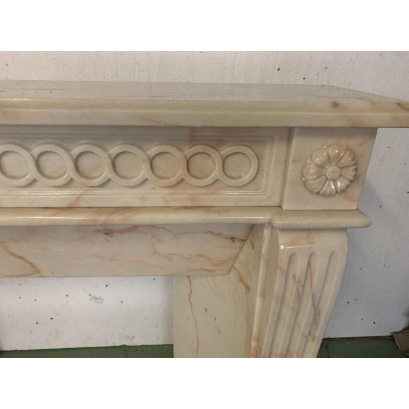 Louis XVI style fireplace in pink veined marble, 20th century