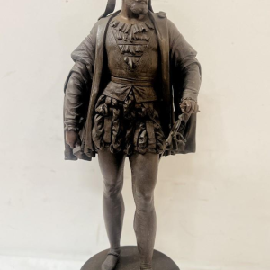 G PILON " jeune homme à l'épée " sculpture en régule patiné, XX siècle