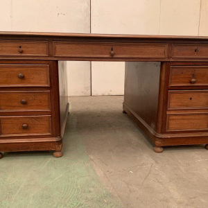 Double-sided flat desk with side pull-out drawers in walnut – 20th century