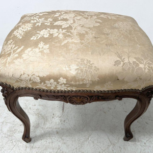 Louis XV style stool in solid walnut, 20th century