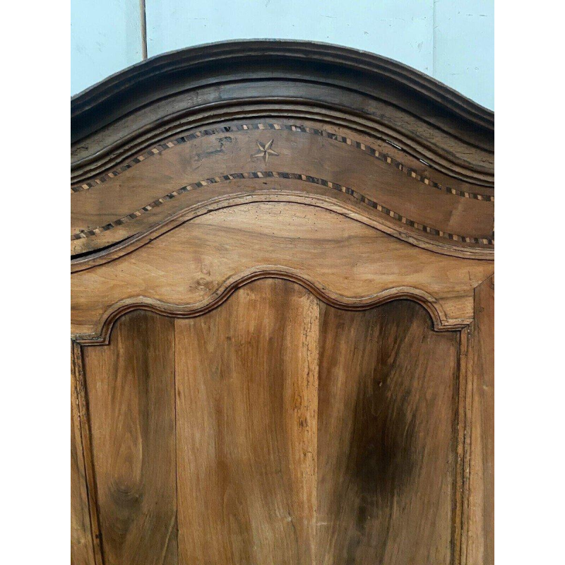 Louis XV style cherrywood bonnetière with a gendarme's hat – 19th century