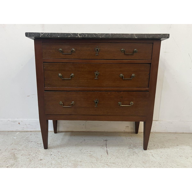 Commode de style Louis XVI en chene massif XIX siècle