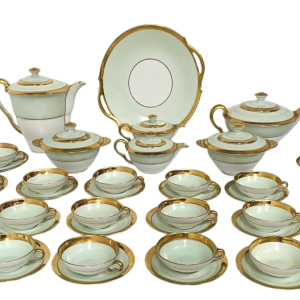 Polychroom porseleinen koffie- en theeservies – 25 stuks, 20e eeuw