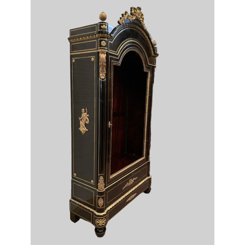 Vitrine d’apparat Napoléon III en bois noir et bronze ciselé doré – XIXᵉ siècle